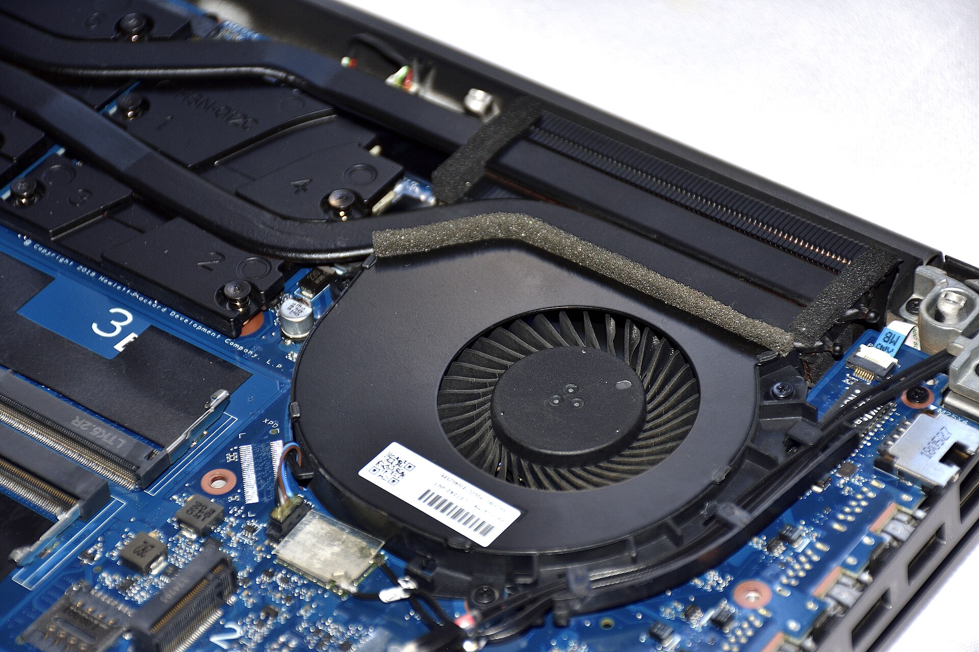 How to Stop a Laptop From Overheating and Shutting Down